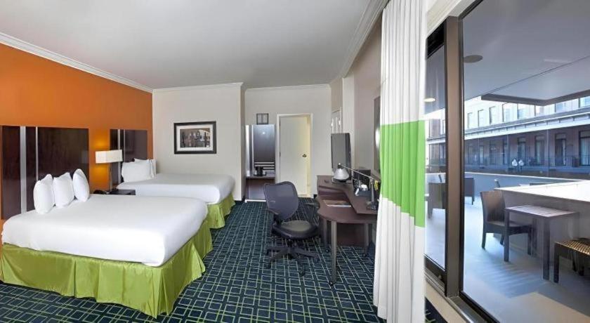 Royal St. Charles Hotel New Orleans Exterior photo