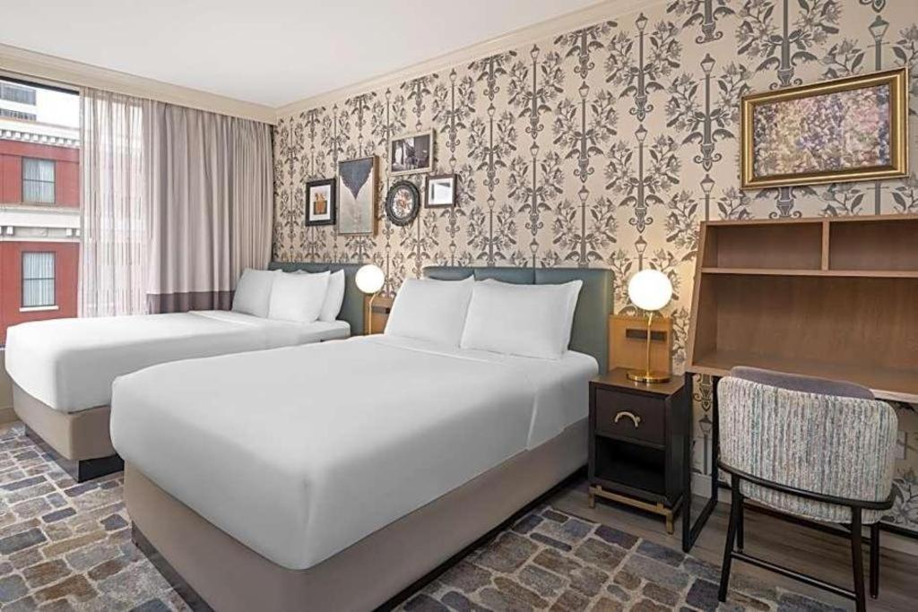 Royal St. Charles Hotel New Orleans Exterior photo